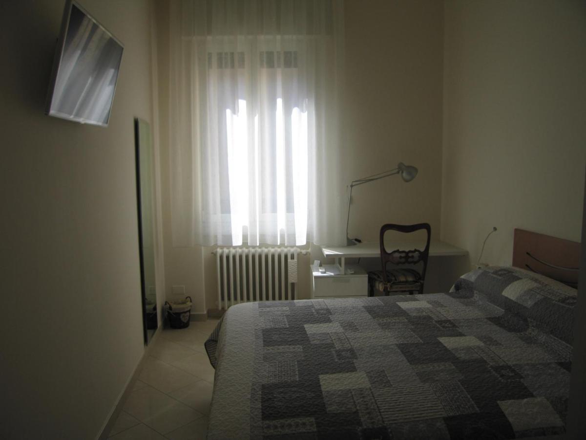 B&B Mercurio Bologna Bagian luar foto