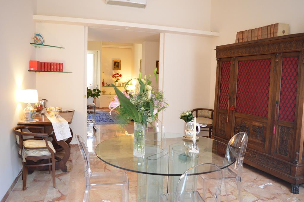 B&B Mercurio Bologna Bagian luar foto